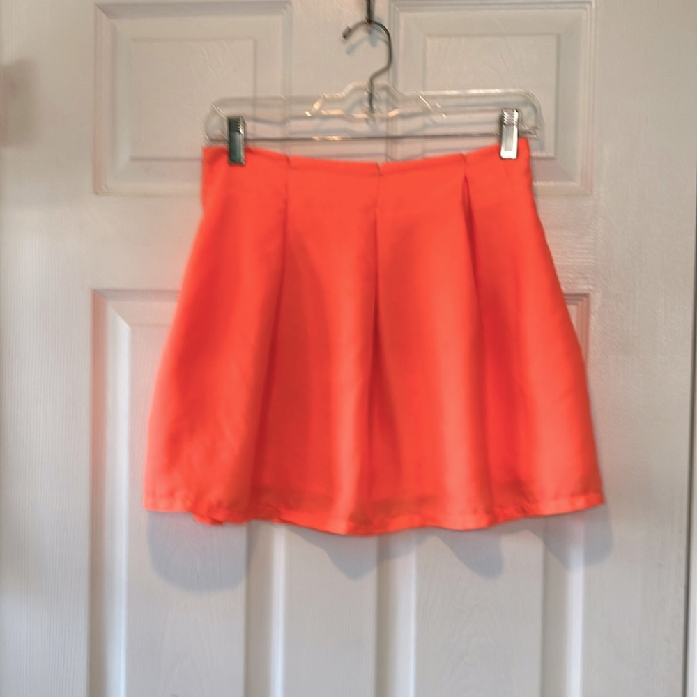 Tobi small sherbet orange pleated mini skirt beachy coastal Caribbean